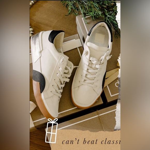 DV Dolce Vita women’s casual comfortable sneaker size 6.5 worn only a few times. - Picture 2 of 11